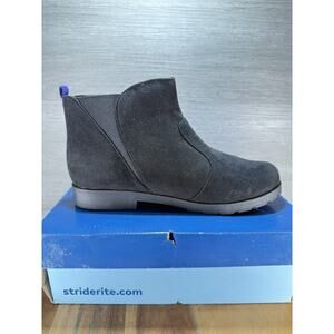 Stride Rite Lucy 2 Bootie Dark Black Size 4.5